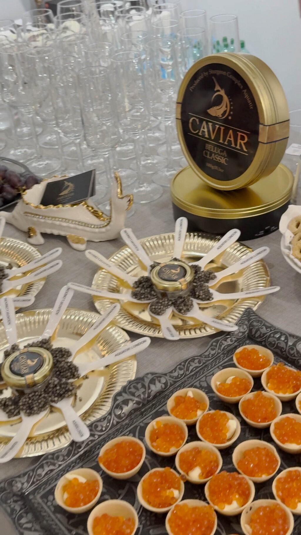 Caviar at Eclectic Gallery – luxury dining event London